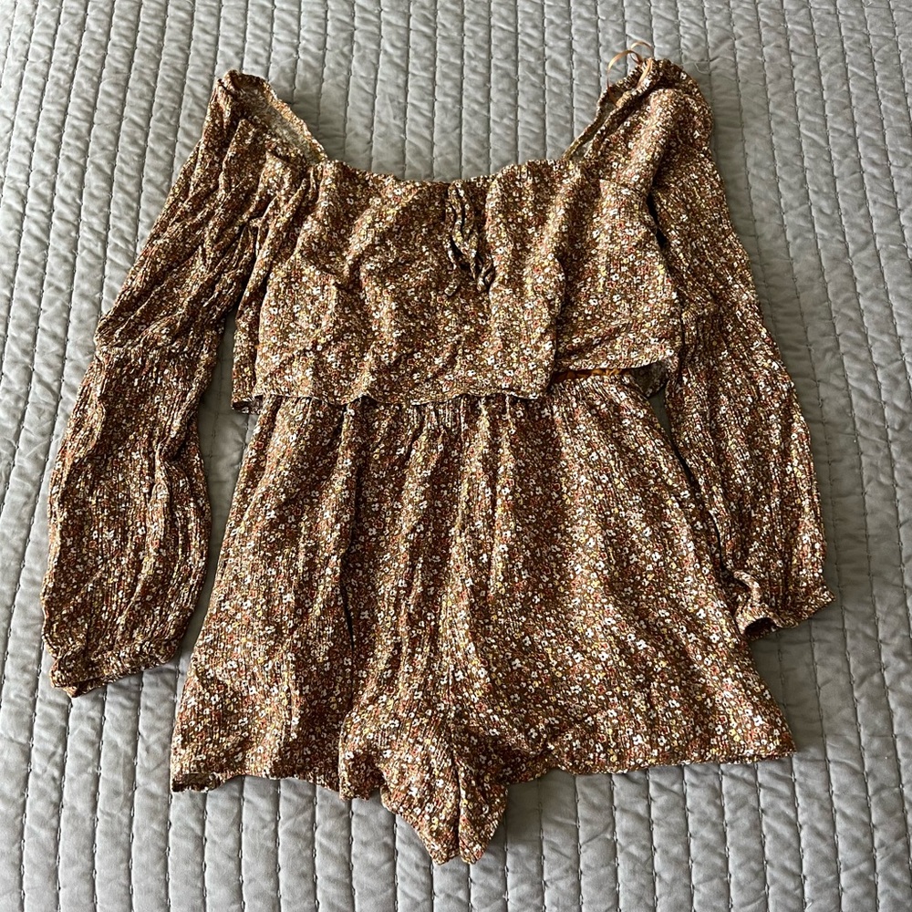 Mustard Brown Floral Romper - Picture 5 of 8